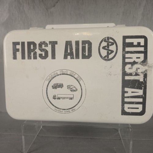 First aid kit - kit, wall