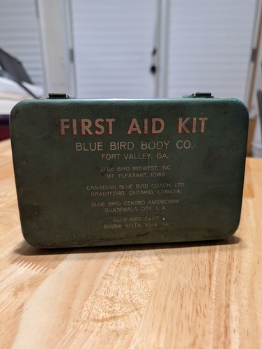 Vtg metal first - first, aid